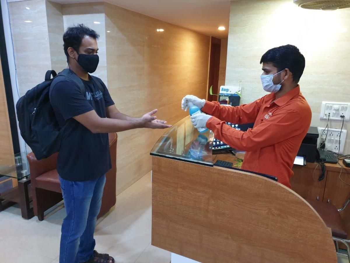 Hotel Alibaba Mumbai Kültér fotó
