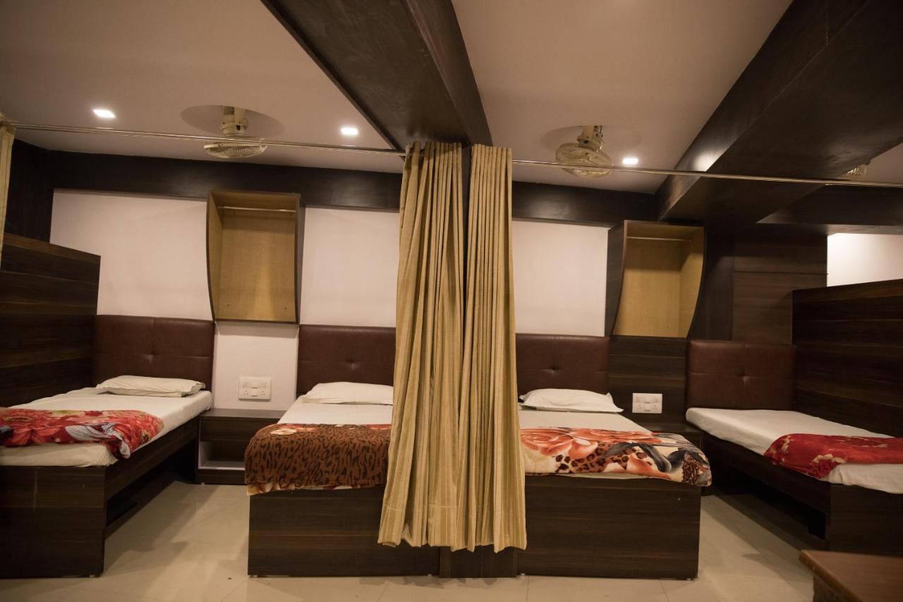 Hotel Alibaba Mumbai Kültér fotó