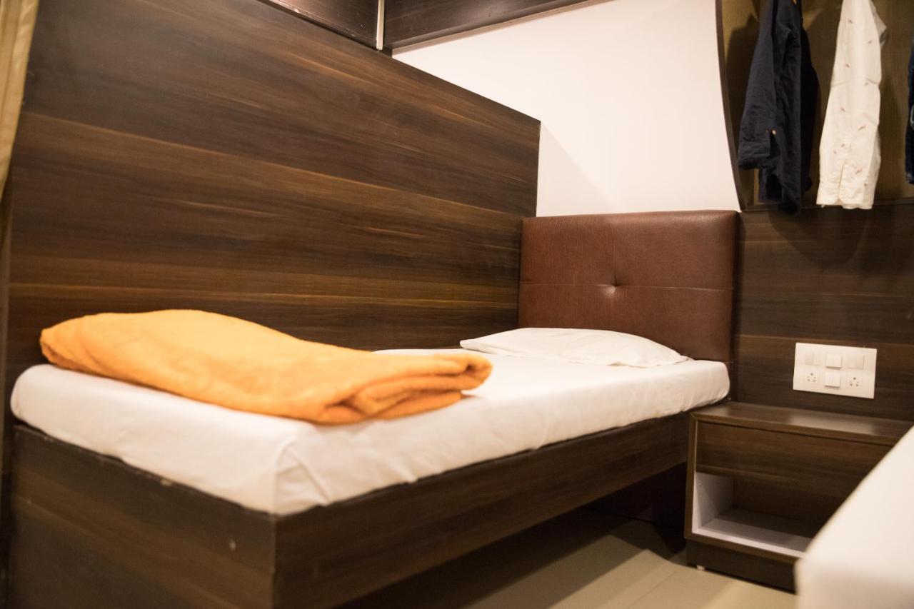 Hotel Alibaba Mumbai Kültér fotó