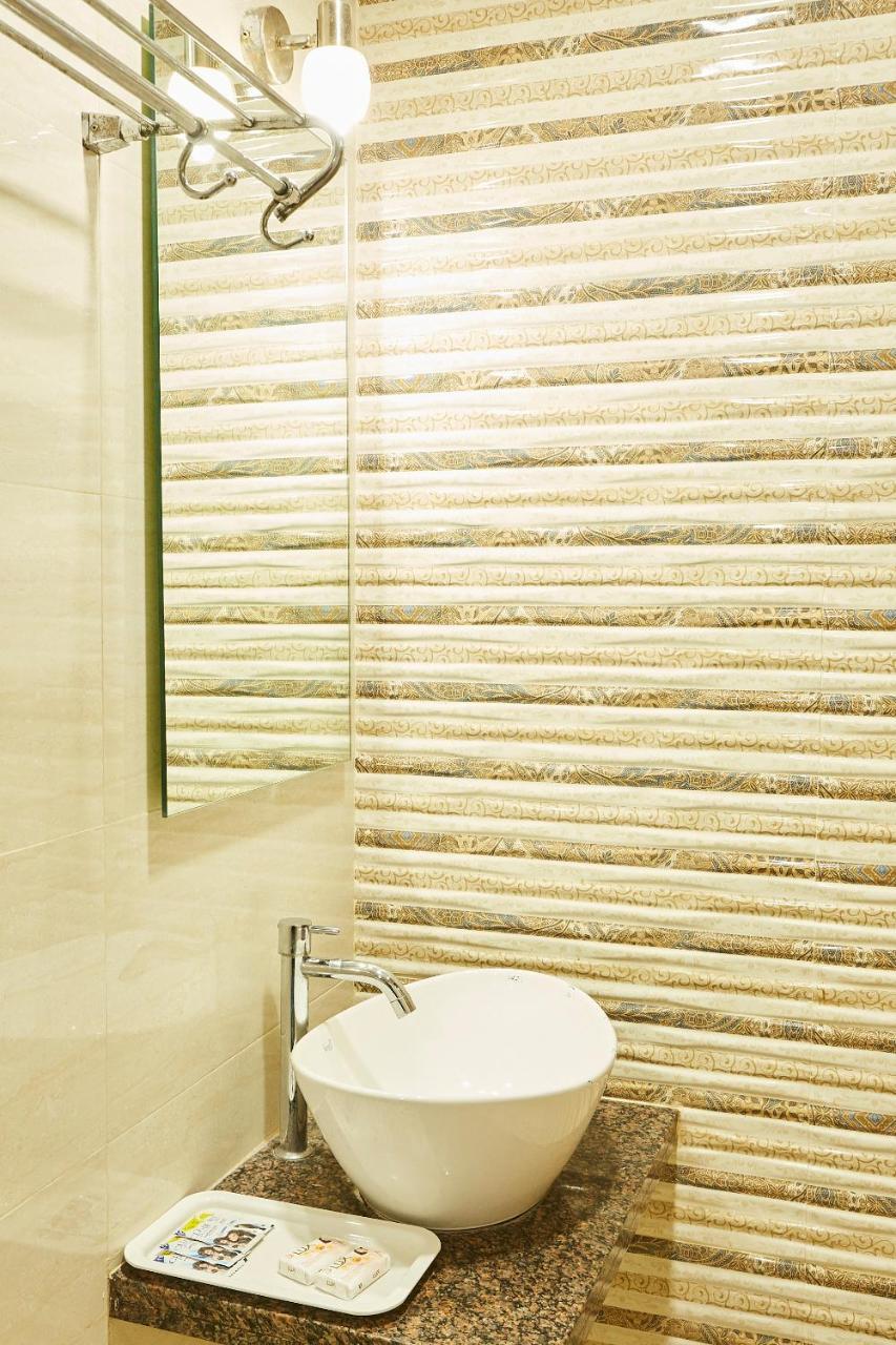 Hotel Alibaba Mumbai Kültér fotó