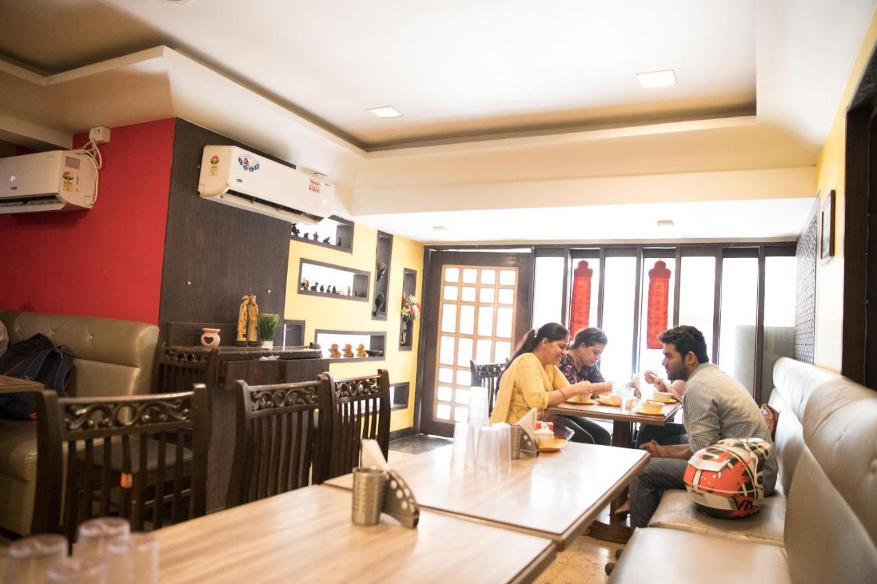 Hotel Alibaba Mumbai Kültér fotó