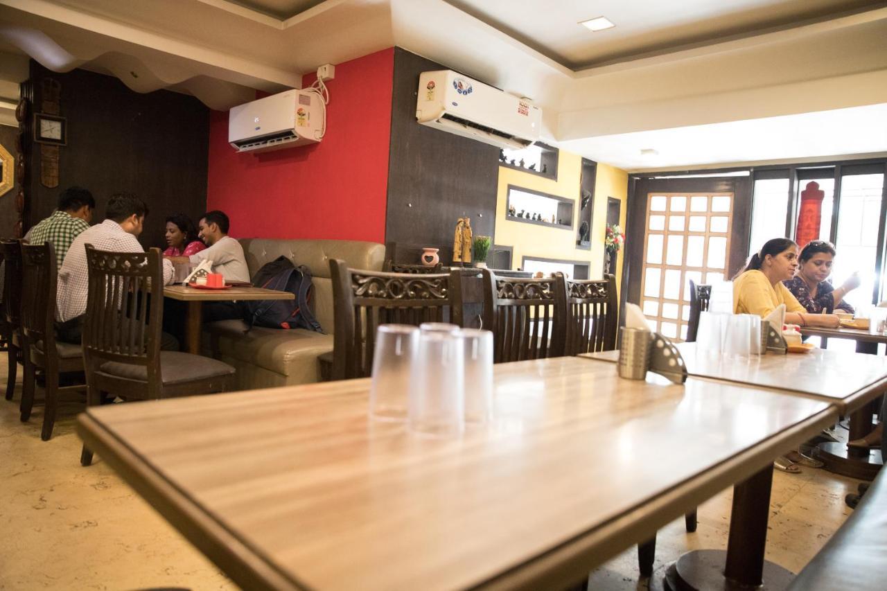 Hotel Alibaba Mumbai Kültér fotó